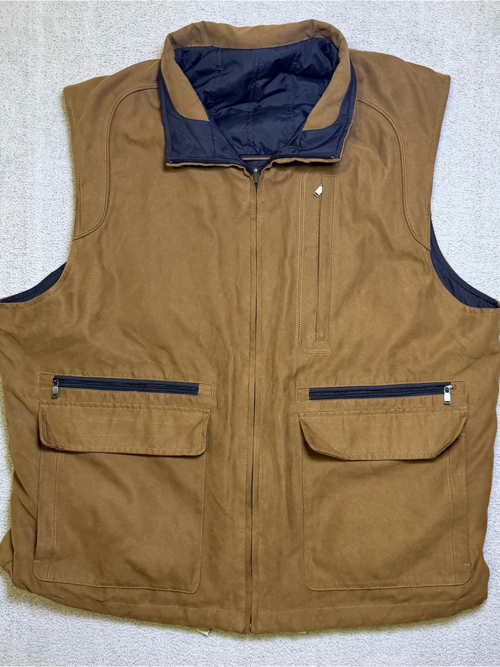 Cutter & Buck Reversible Full Zip Vest Mens XL Brown Utility / Black Quilted